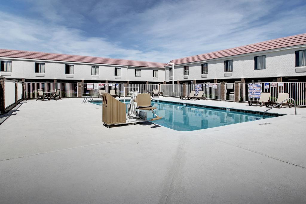 Motel 6-Ogden, Ut - Riverdale Екстериор снимка